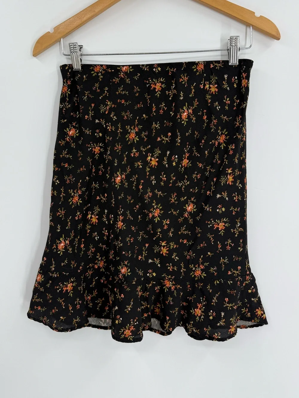 Madewell Flounce-Hem Mini Slip Skirt | Fresh Sprigs | Size 4